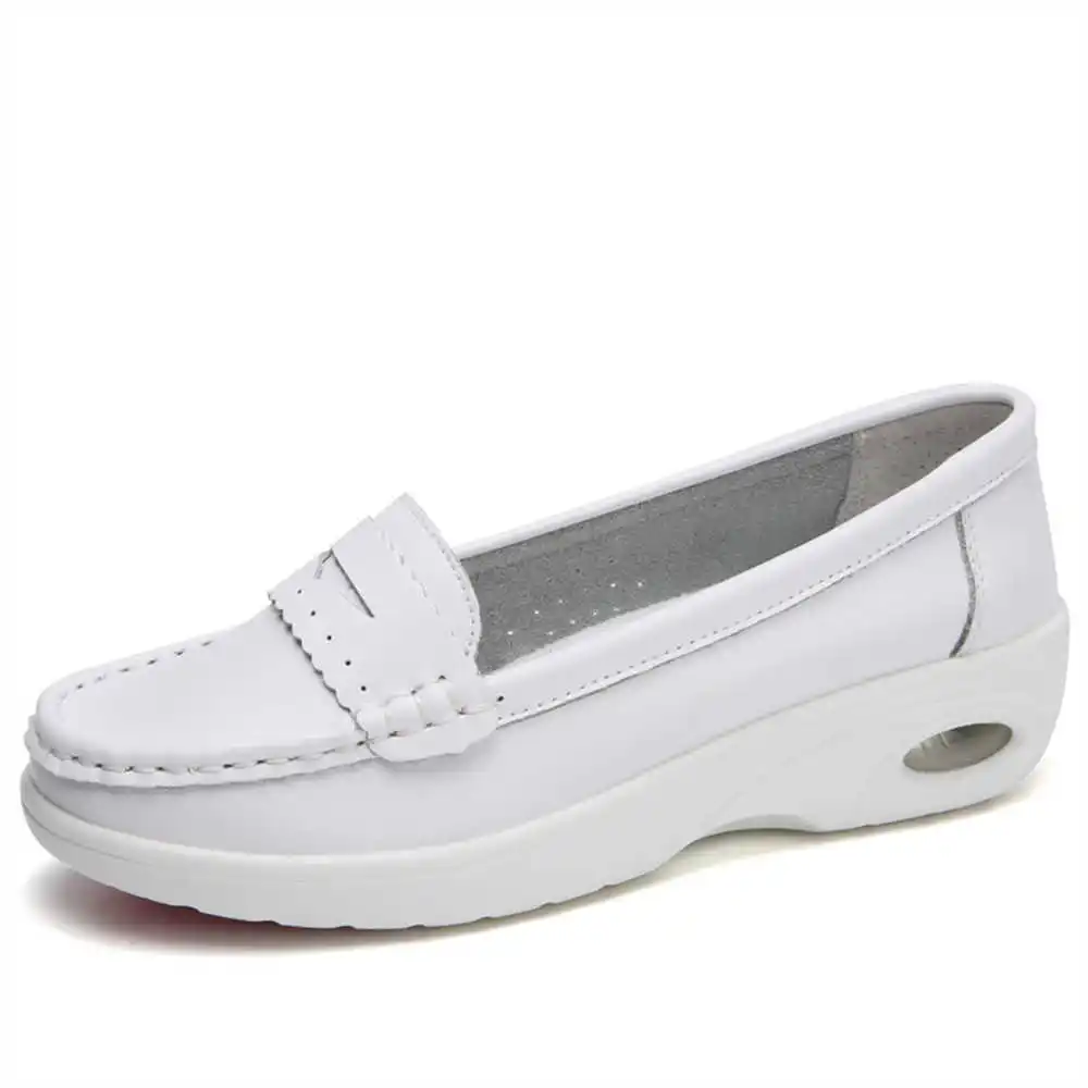 Thick Sole Slipon White Traine - Streetwear Brand Global review and price