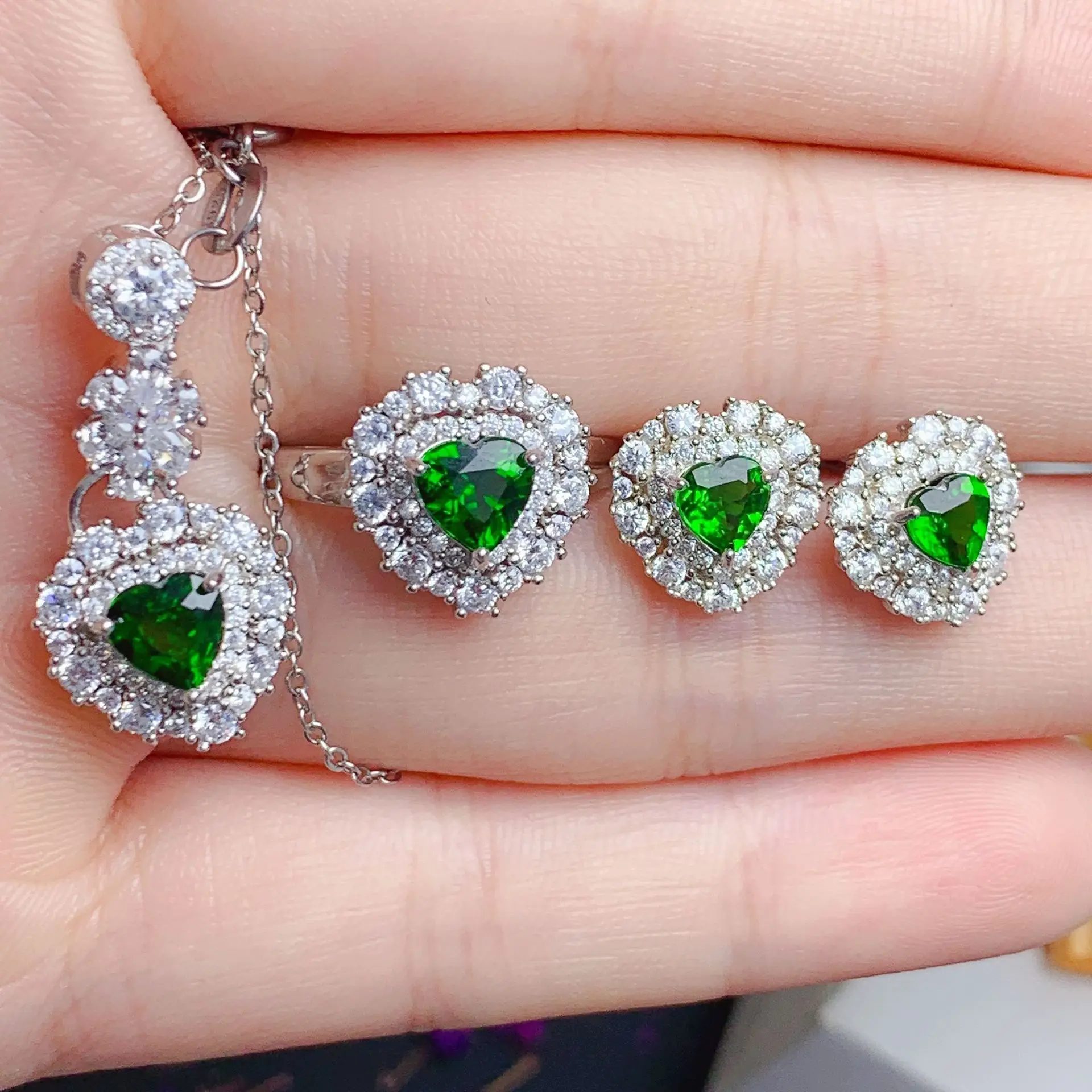 Natural Chrome Diopside Silver - Chrome Hearts Ring review and price