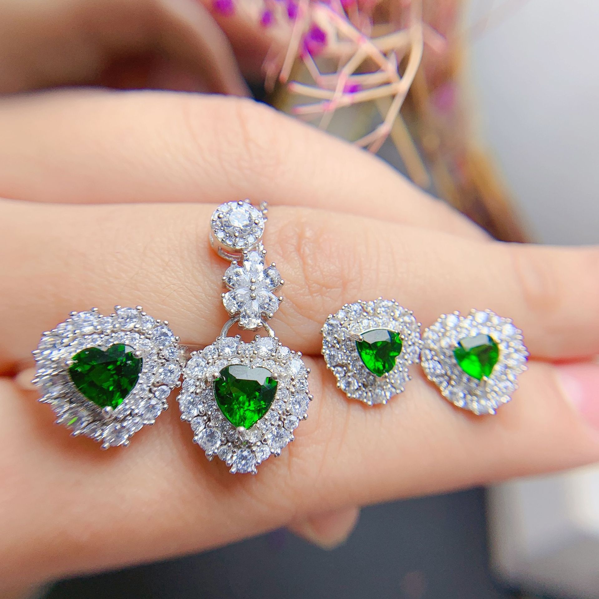 Natural Chrome Diopside Silver - Chrome Hearts Ring review and price